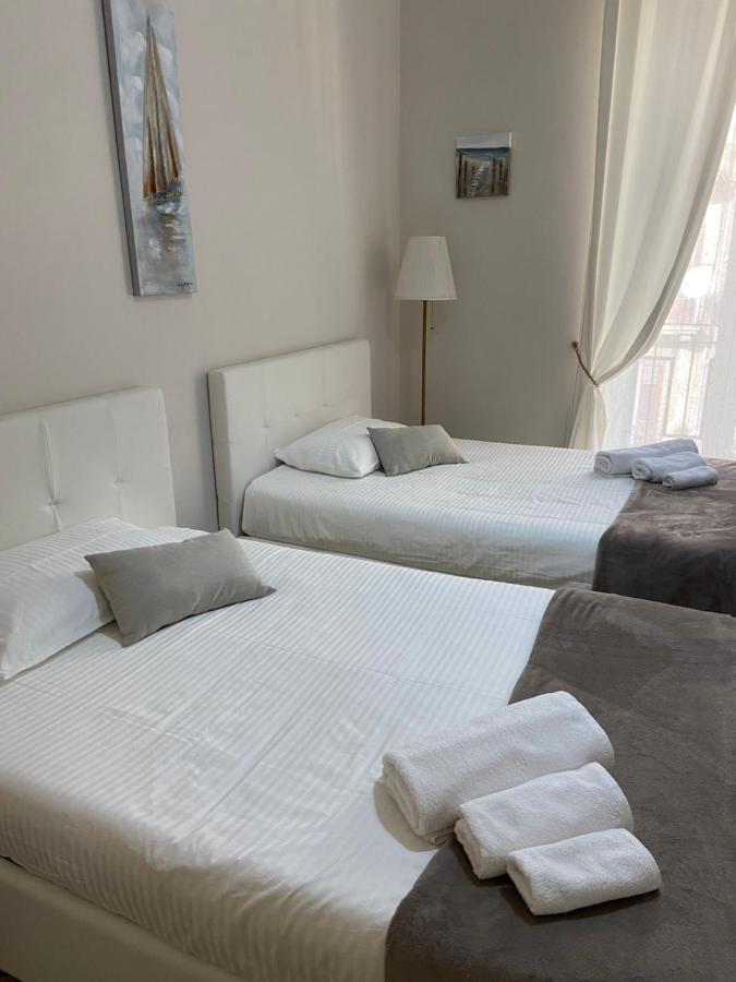 A Casa Da Carlo Apartment Palermo Bagian luar foto