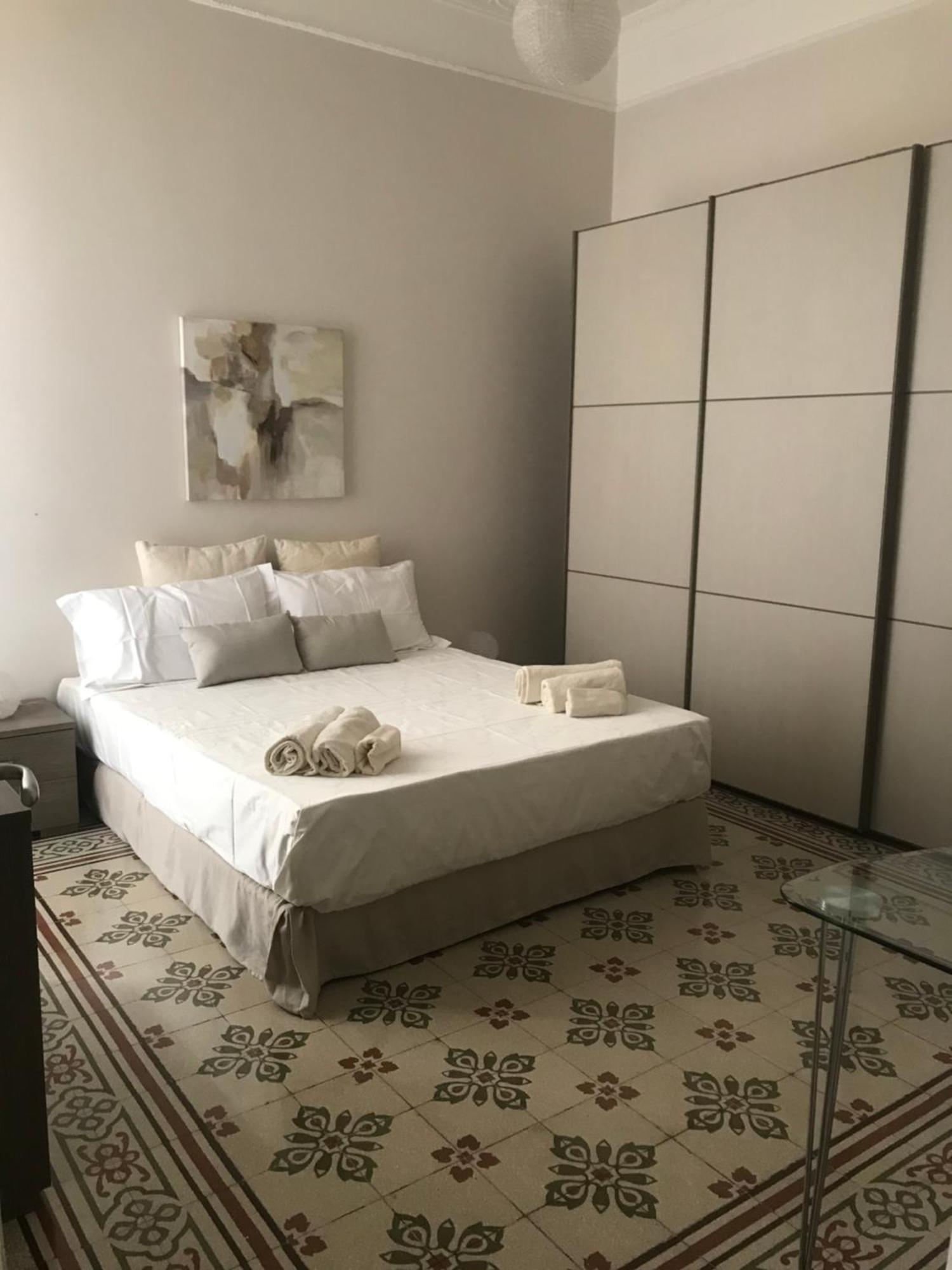 A Casa Da Carlo Apartment Palermo Bagian luar foto